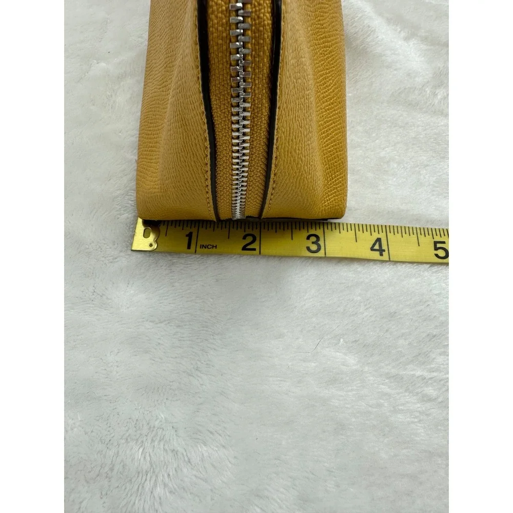 Coach crossgrain leather